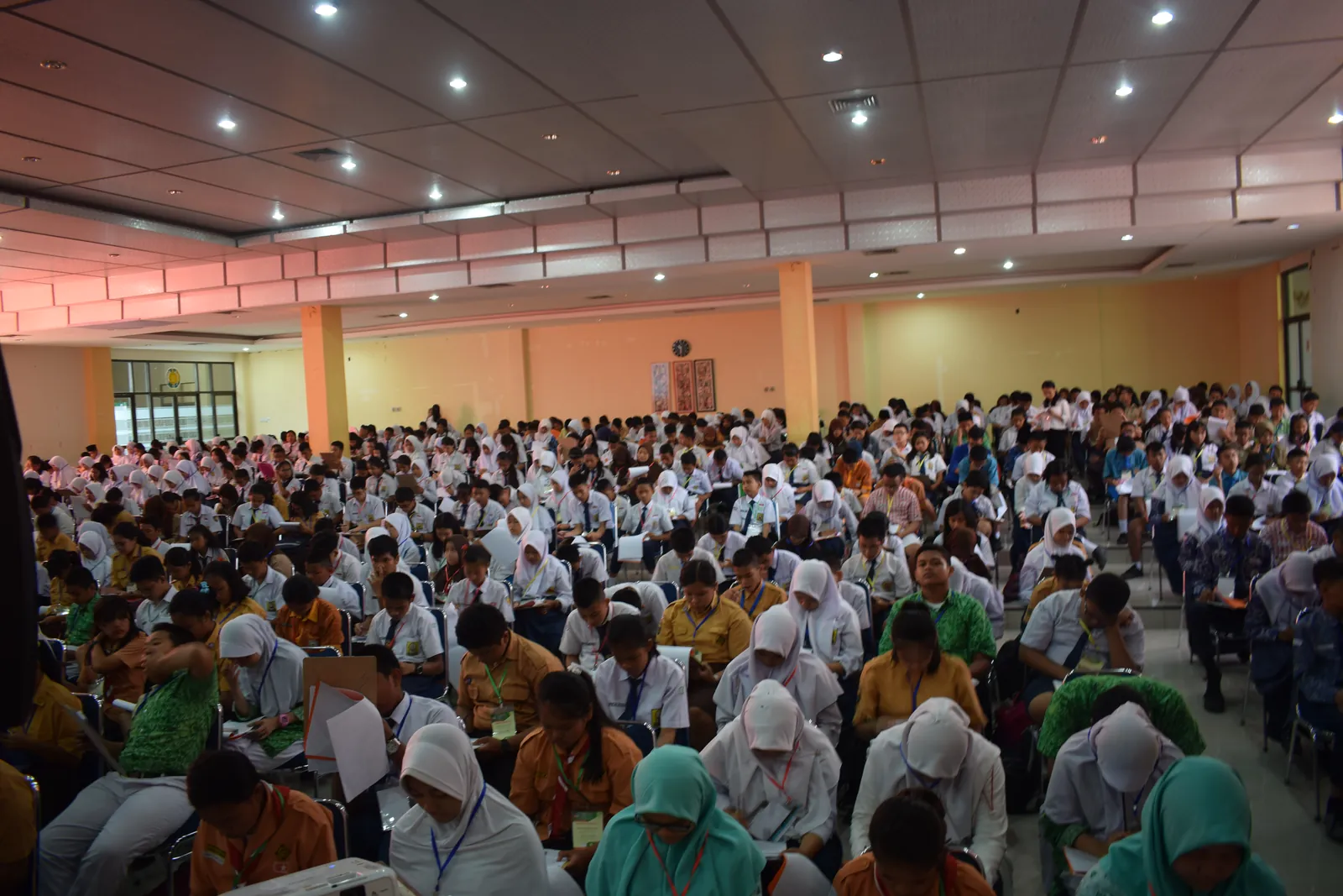 Suasana peserta Olimpiade Sains Plus 2019